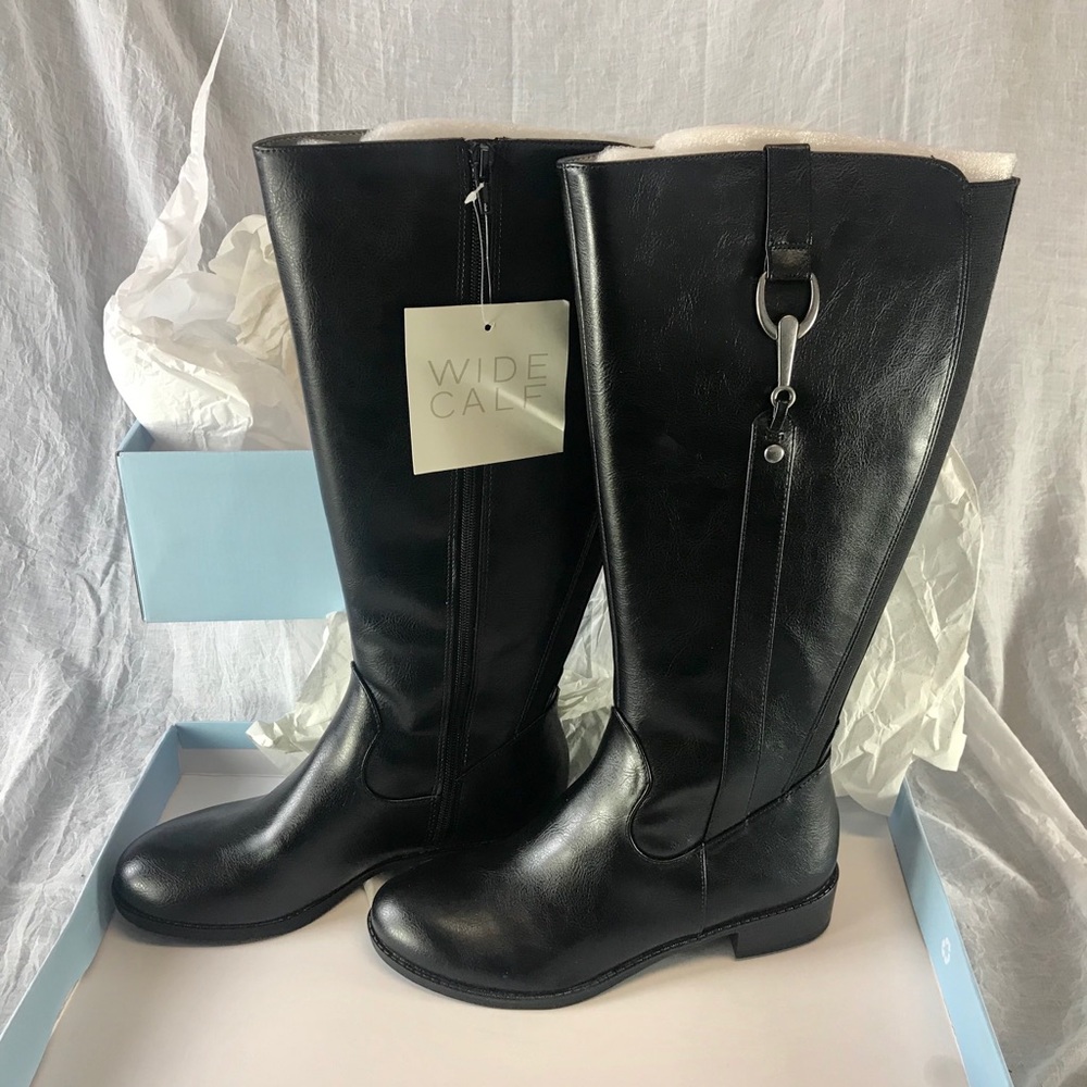 7 Wide Black leather boots with Wide Calf